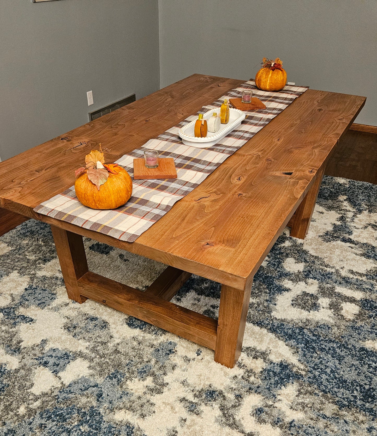 The Modern Family Farm Table