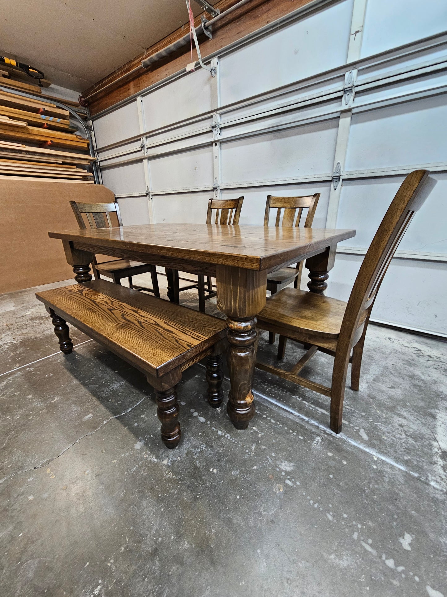 The Emilia Dining Table