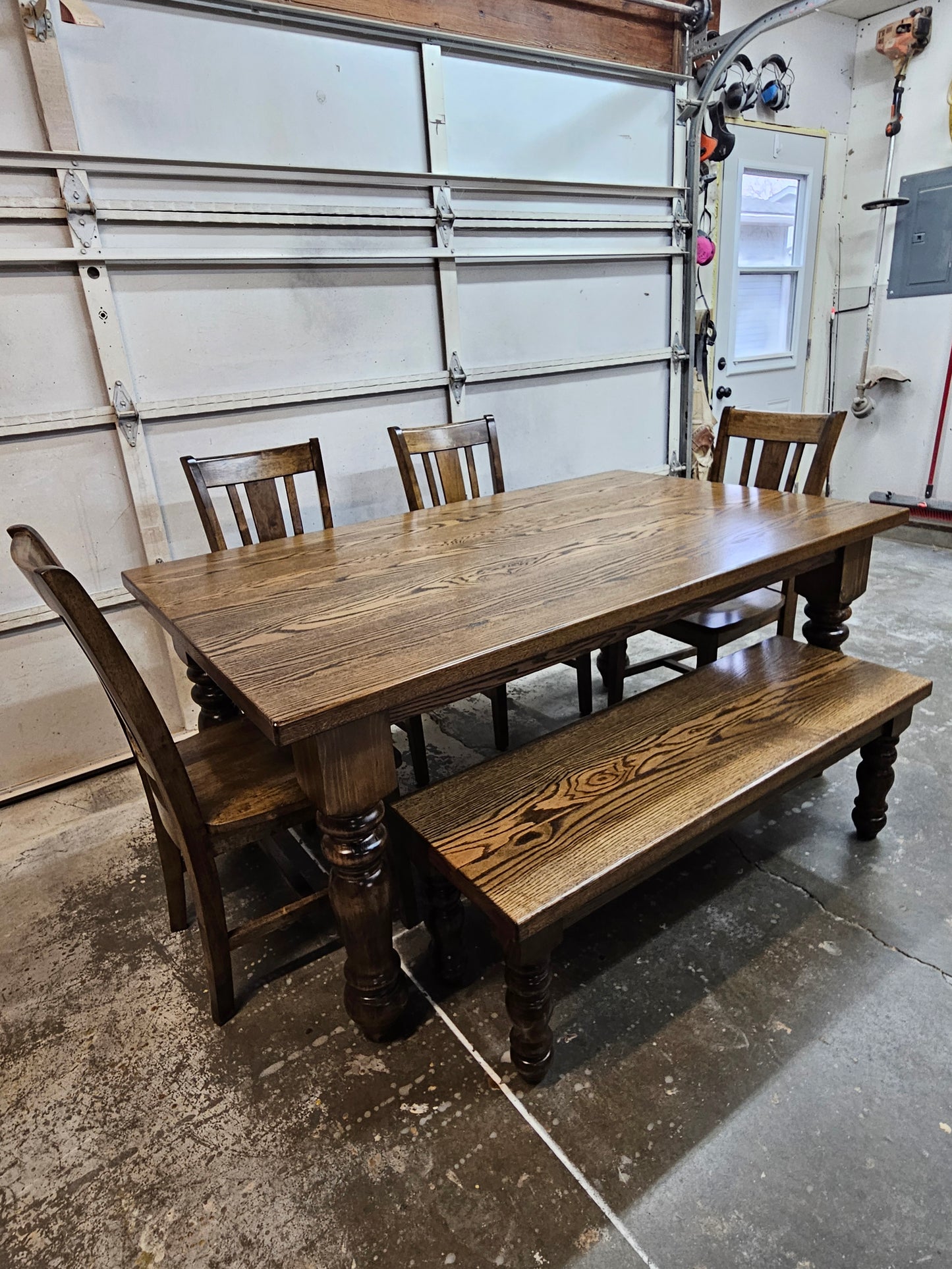 The Emilia Dining Table
