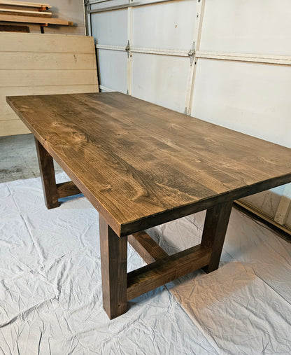 The Modern Family Farm Table