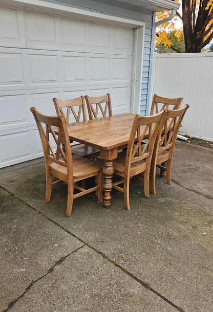 The Badger Farm Table